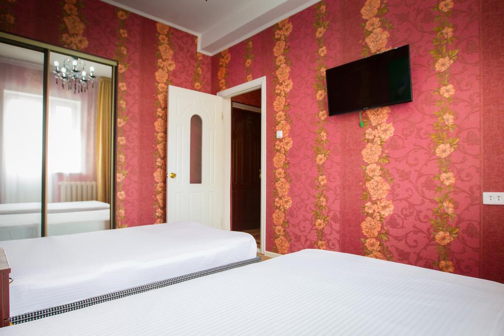 Diar Hotel Atyrau Ngoại thất bức ảnh