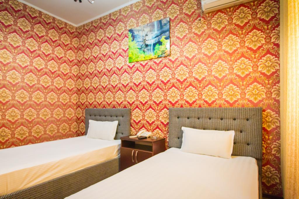 Diar Hotel Atyrau Ngoại thất bức ảnh